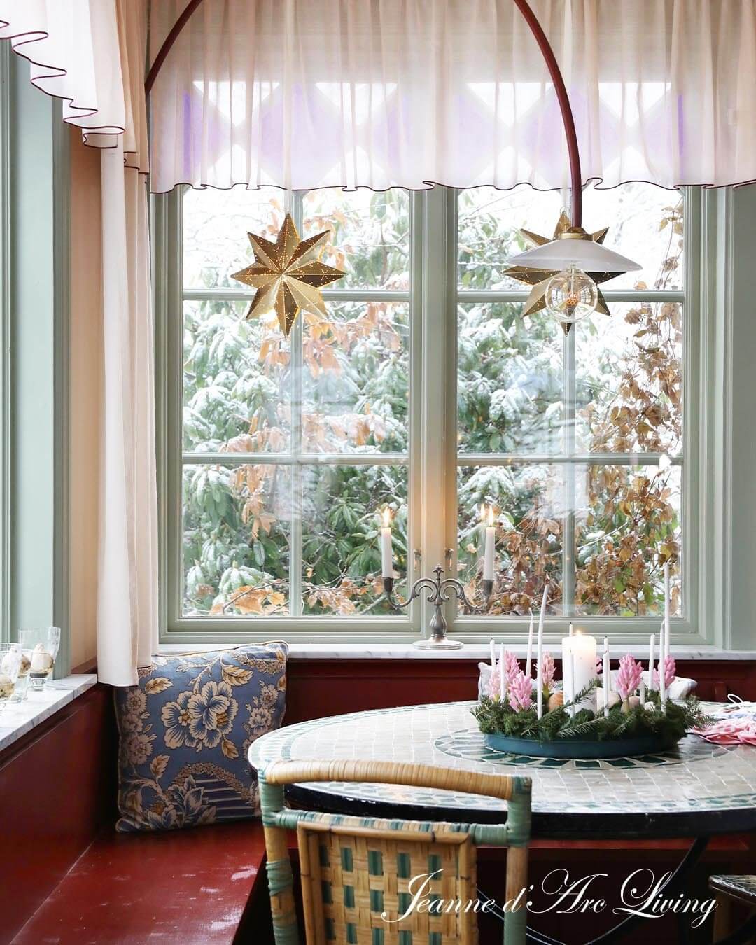 Jeanne d'Arc Living Magazine Christmas Special 2025 - Blake & Taylor Chalk Furniture Paint