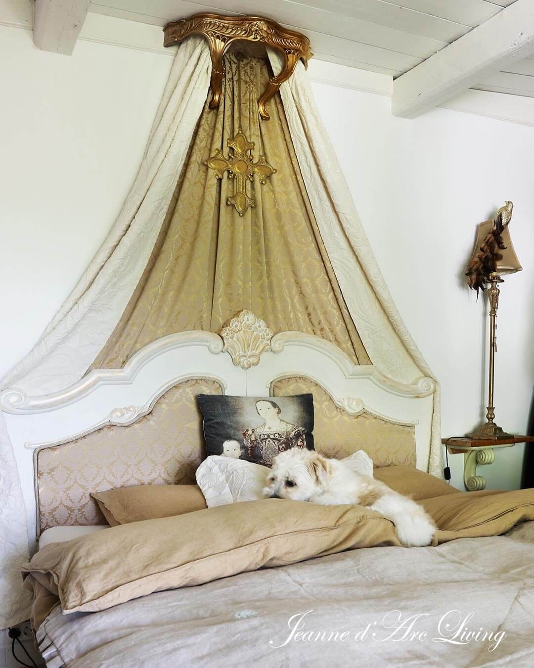 Jeanne d'Arc Living Magazine Issue 1 2025 - Blake & Taylor Chalk Furniture Paint
