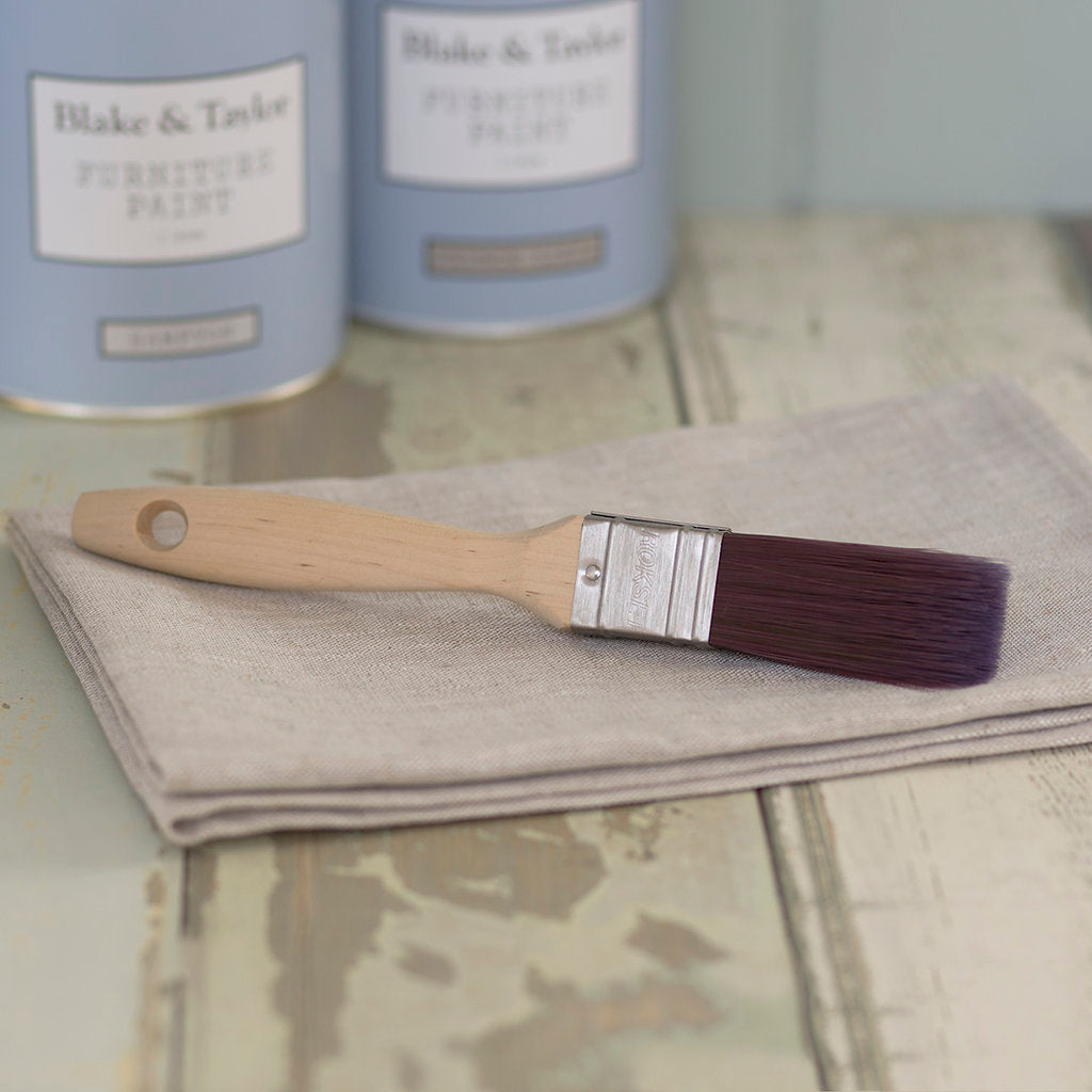 Blake & Taylor Chalk Furniture Paint 25mm Synthetic Brush