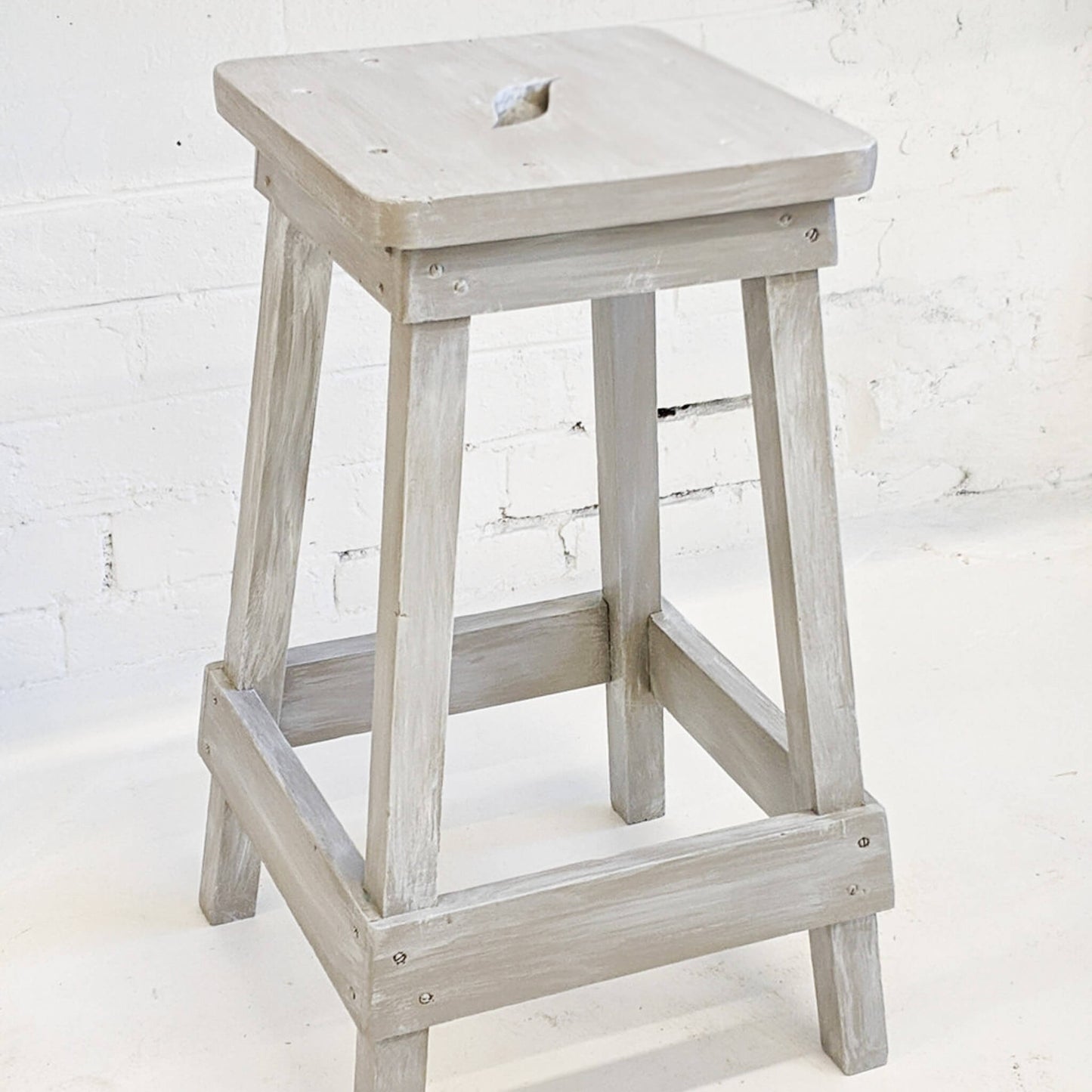 White Wash - 1 Litre - Blake & Taylor Chalk Furniture Paint
