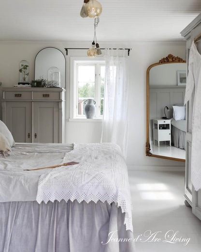 Jeanne d'Arc Living Magazine no. 4 Issue MAY 2025 - Blake & Taylor Chalk Furniture Paint