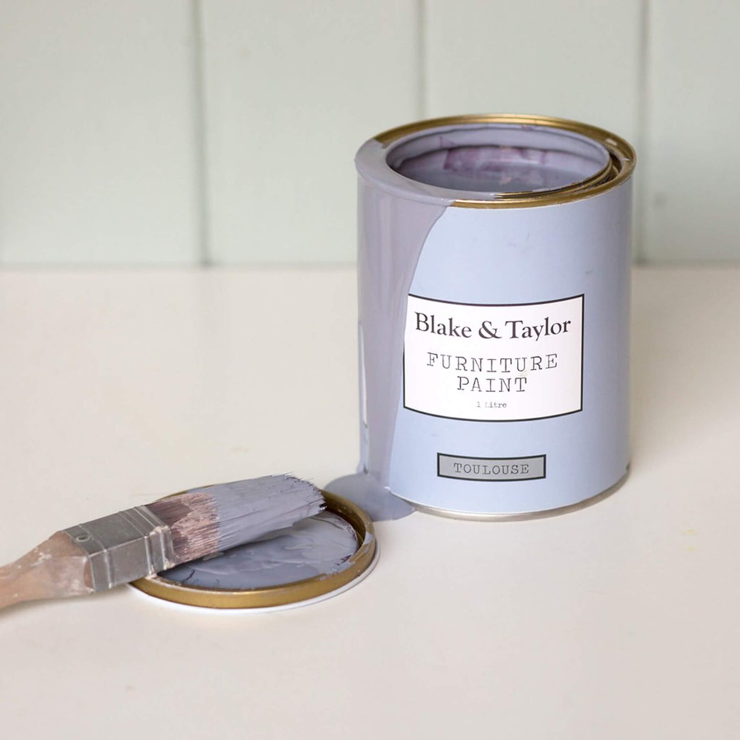 1 litre tin of Blake & Taylor Toulouse Chalk Furniture Paint